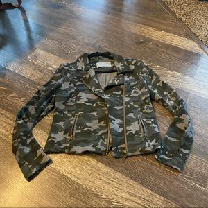 Evereve Camo Jacket